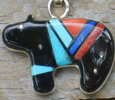 Native American Pendant Bear fetish inlay 